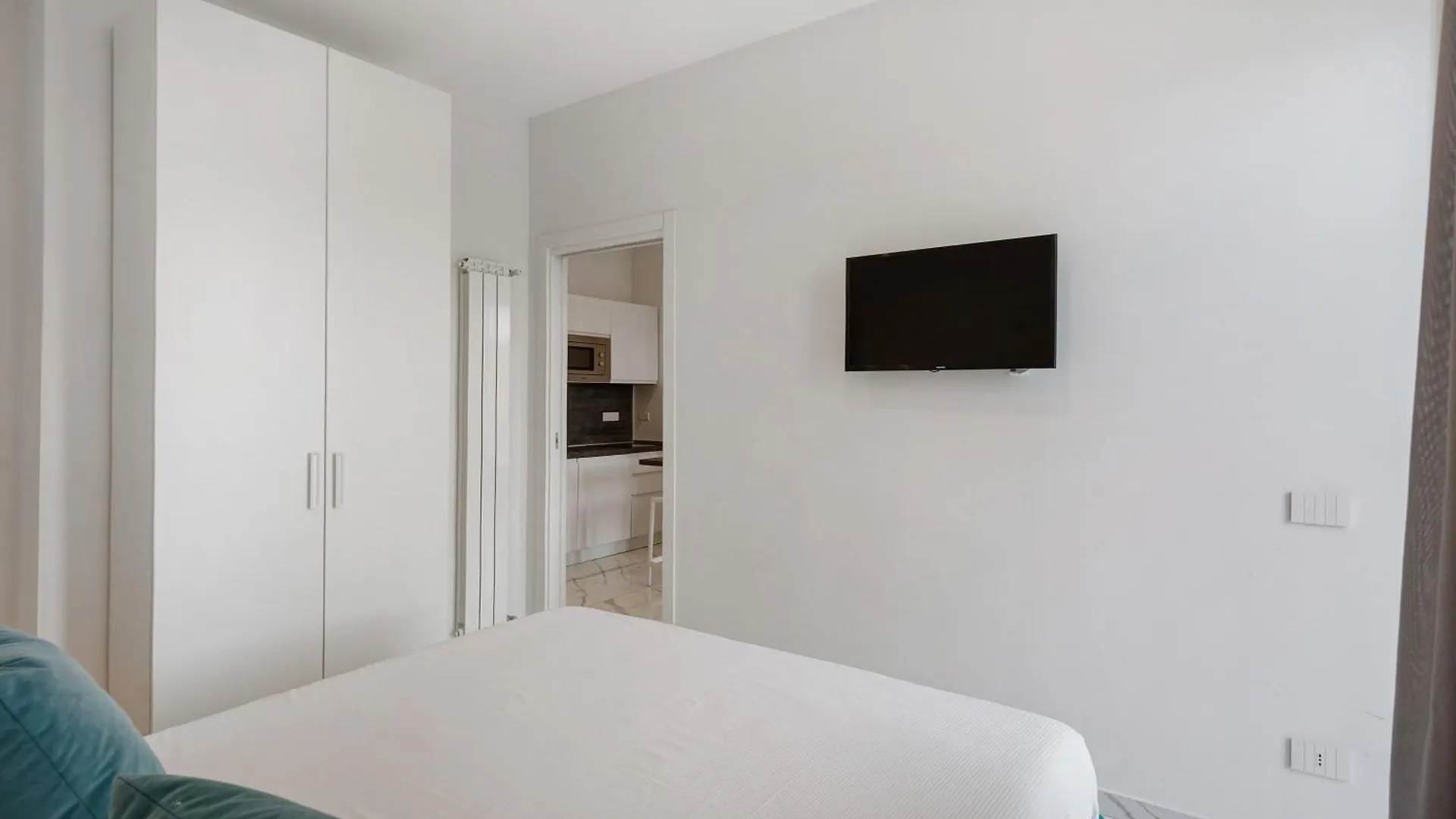 Luxury Apartments Napoli Lungomare 0*, 나폴리