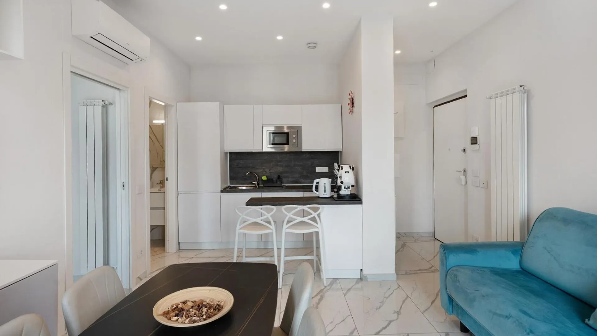 Luxury Apartments Napoli Lungomare 나폴리