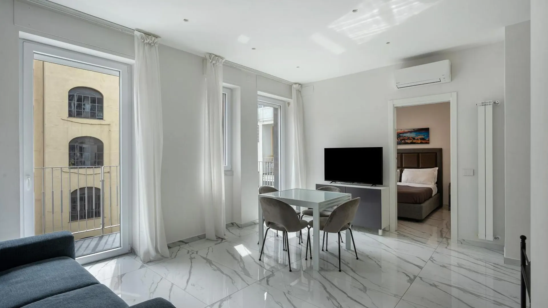 Luxury Apartments Napoli Lungomare 0*, 나폴리 이탈리아