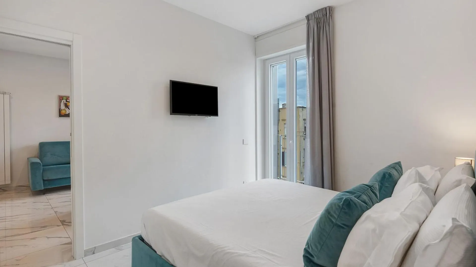 Luxury Apartments Napoli Lungomare 0*, Nápoles